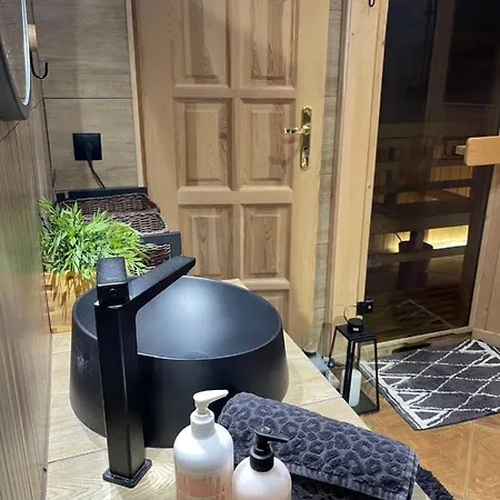 Apartment Prestige Z Sauna Zbojnicka Piwnica Krupowki